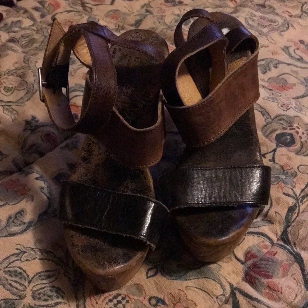 Bedstu cobbler series wooden heels size 6